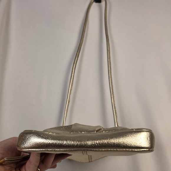 ✨ B. Makowski Champagne Gold Leather Crossbody 🥂 Metallic Boho Chic Bag ✨ - Picture 13 of 16